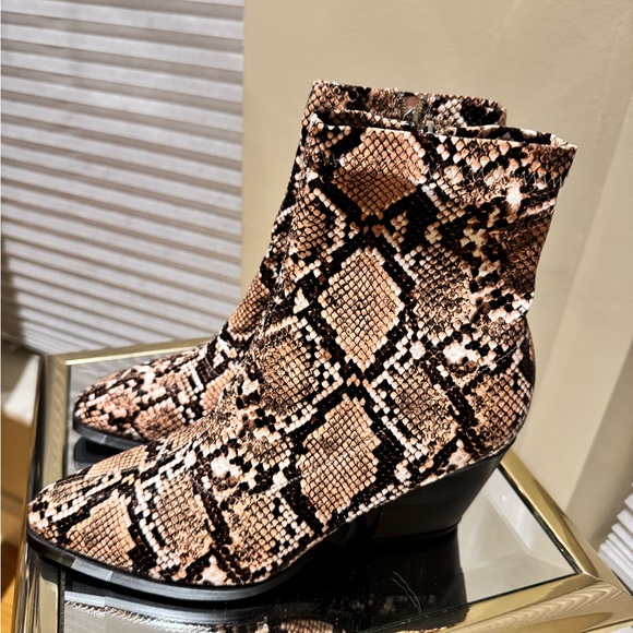 Forever 21 Shoes - COPY - Forever 21 Brown and Black Ankle Boots with Snakeskin Print